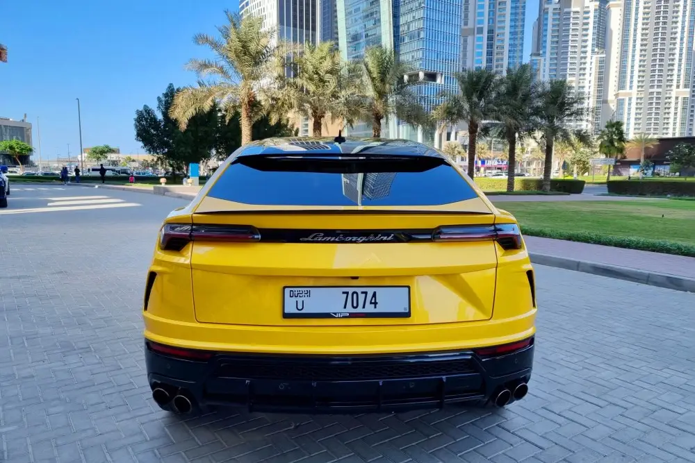 Lamborghini Urus Pearl Capsule Yellow - Thumbnail 9